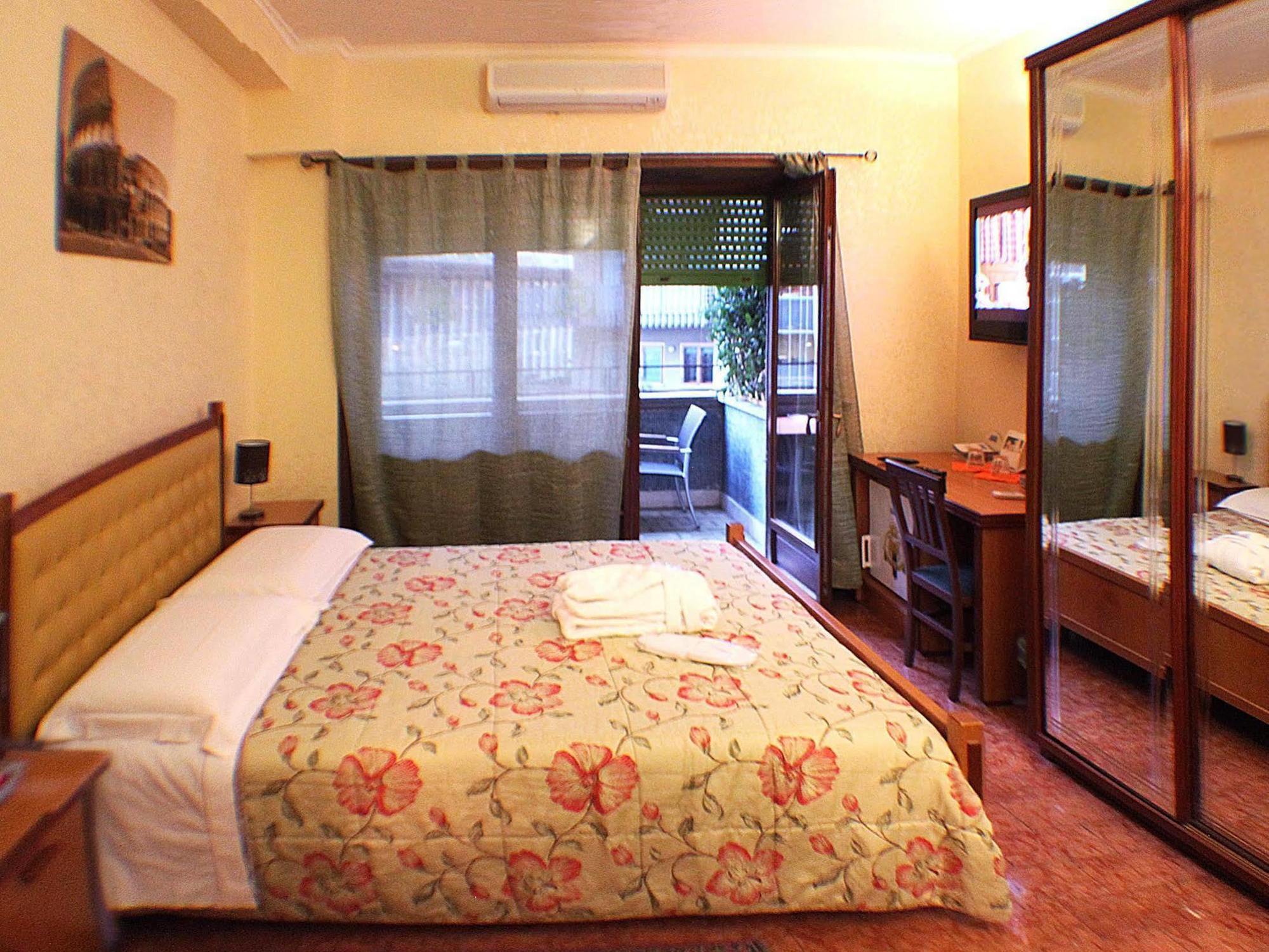 Caligola Resort Roma Ngoại thất bức ảnh